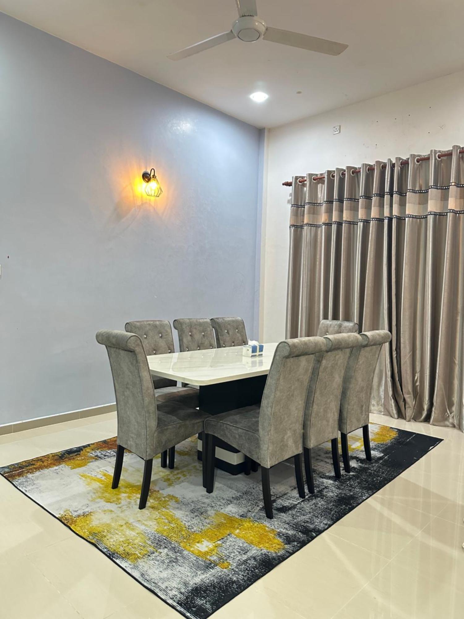 Sara Homestay Kuala Terengganu Esterno foto